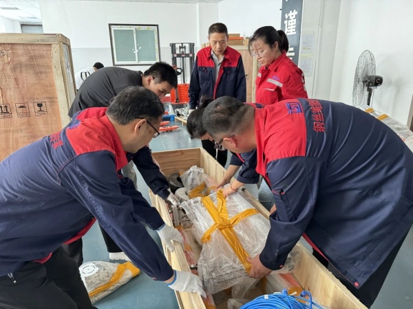 破暑前行，全员冲刺，铸就蜜桃视频APP下载网站新速度！